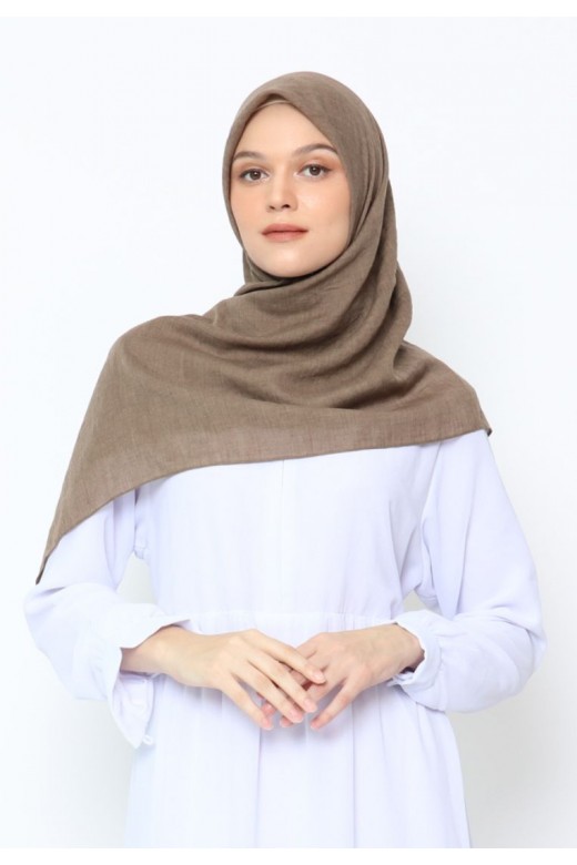 Hijab Segi Empat Voal Irania Coffe